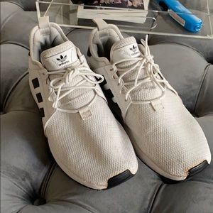 Men’s Adidas Size 9